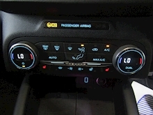 Ford Focus EcoBlue Vignale - Thumb 16