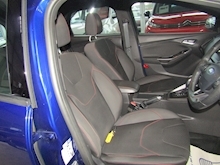 Ford Focus T EcoBoost ST-Line - Thumb 7