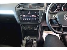 Volkswagen Tiguan TSI EVO SE Navigation - Thumb 10