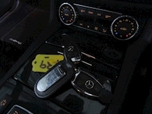 Mercedes-Benz CLS CLS350d V6 AMG Line - Thumb 26