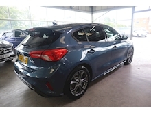 Ford Focus T EcoBoost ST-Line - Thumb 3