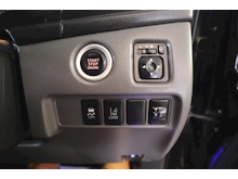 Mitsubishi L200 DI-D DC Barbarian - Thumb 17