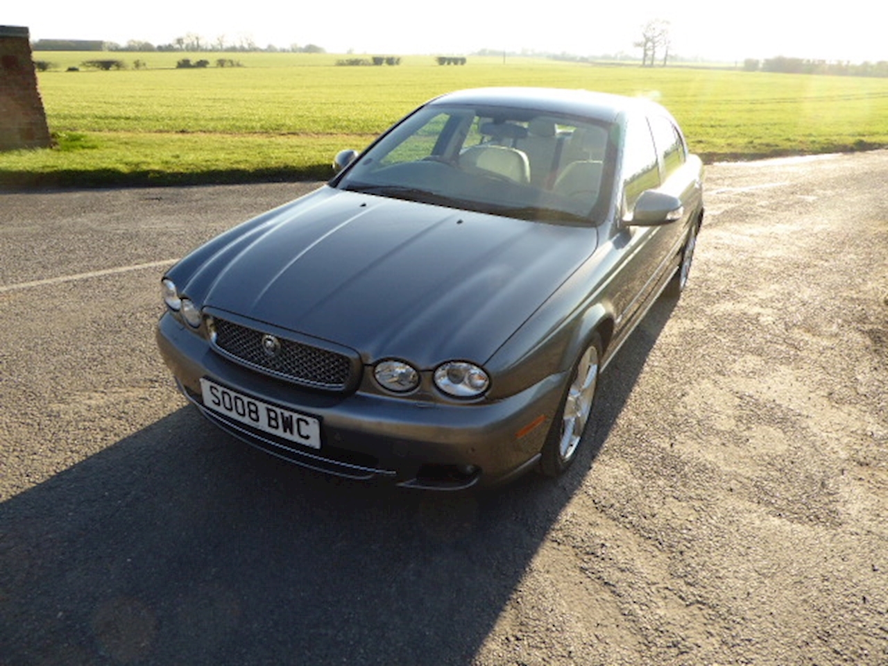 X-Type Sovereign Saloon 2.2 Automatic Diesel
