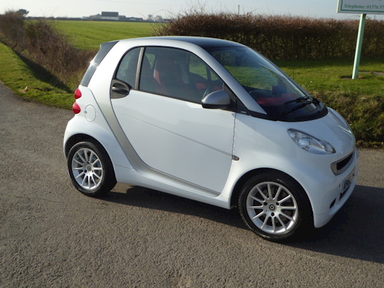 Smart Fortwo Coupe Passion Mhd Coupe 1.0 Automatic Petrol - Vehicle Details