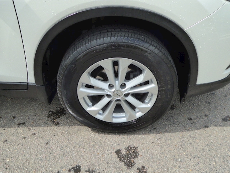 Nissan X-Trail Dci Acenta Estate 1.6 Manual Diesel