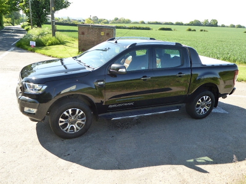 Ford Ranger Wildtrak 4X4 Dcb Tdci Pick-Up 3.2 Automatic Diesel