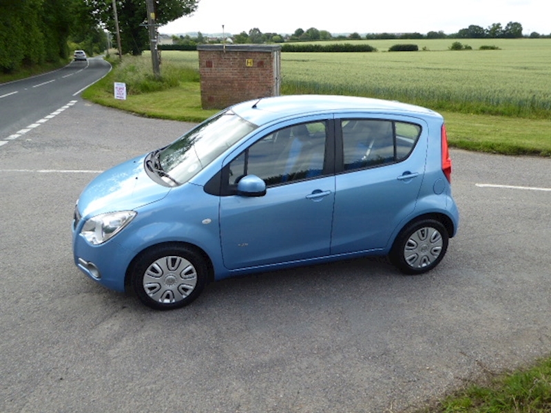 Vauxhall Agila Design 1.2 5d Hatchback Petrol