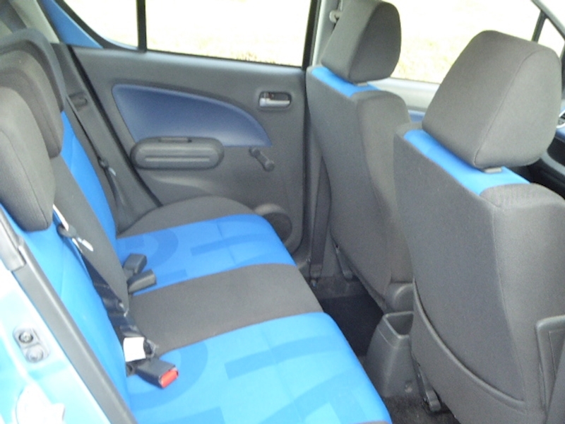 Vauxhall Agila Design 1.2 5d Hatchback Petrol