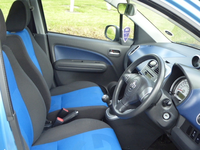 Vauxhall Agila Design 1.2 5d Hatchback Petrol