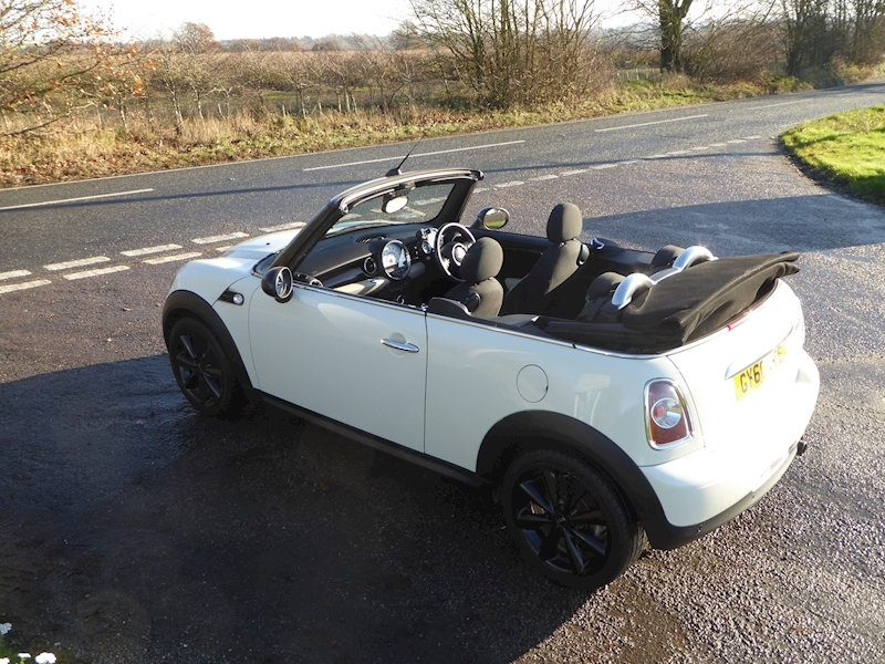 Mini Mini Mini Cooper Convertible 1.6  Petrol