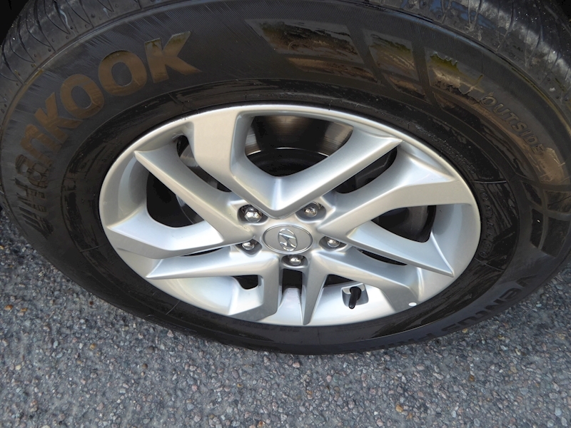 Hyundai Tucson Crdi S Blue Drive Estate 1.7 Manual Diesel