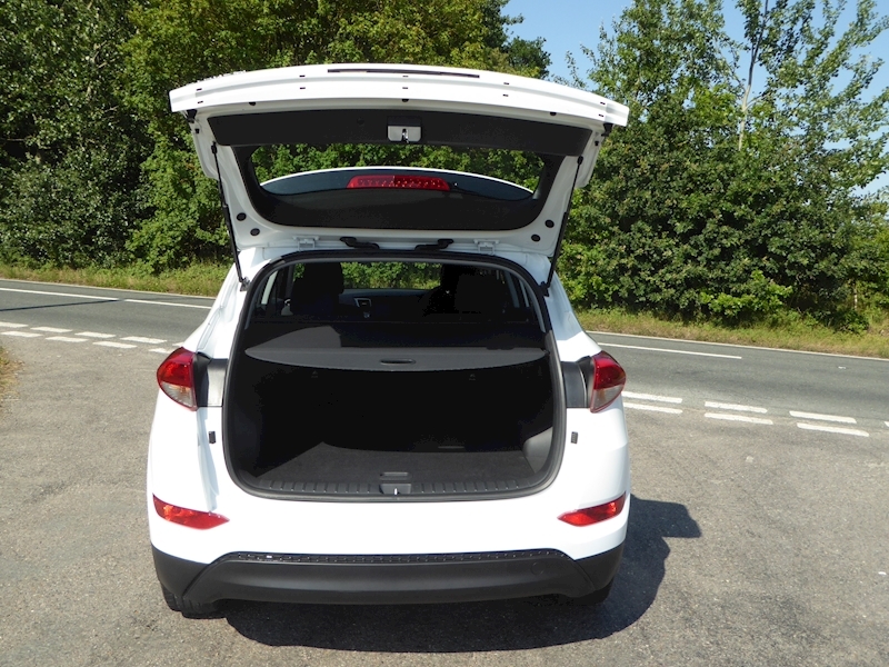 Hyundai Tucson Crdi S Blue Drive Estate 1.7 Manual Diesel