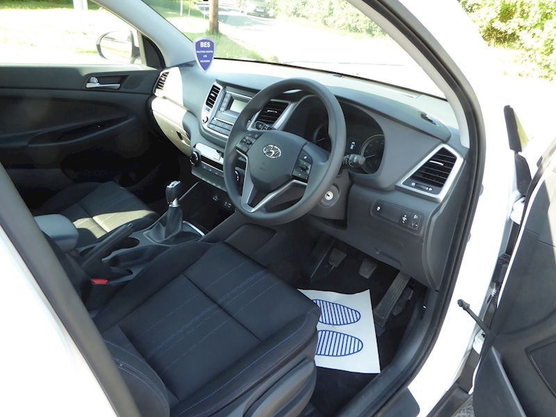 Hyundai Tucson Crdi S Blue Drive Estate 1.7 Manual Diesel