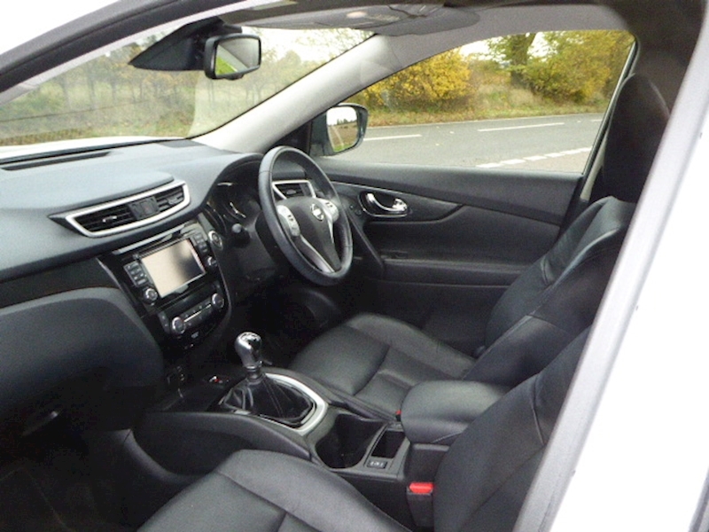 Toyota Proace Verso D-4D L1 Family Van With Side Windows 2.0 Manual Diesel