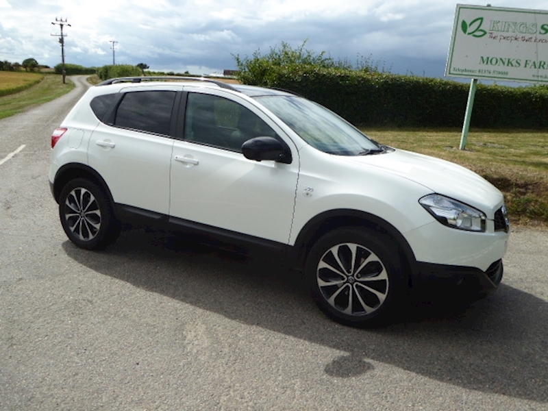 Nissan Qashqai 360 Hatchback 1.6 Cvt Petrol