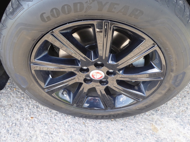 Jaguar 2.0 D150 R-Dynamic S SUV 5dr Diesel Manual Euro 6 (s/s) (150 ps)