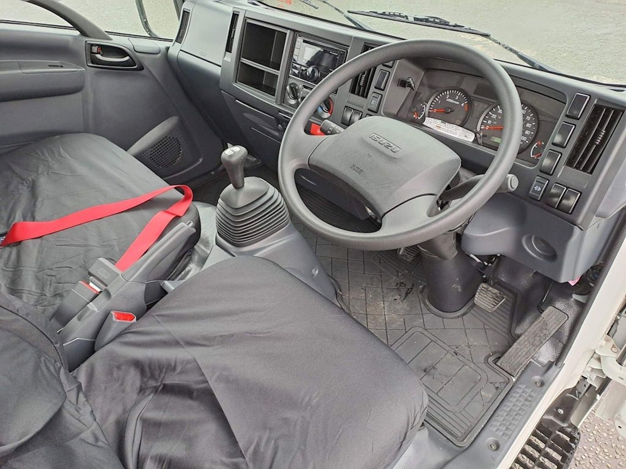 N35.125T 1.9 Box Van Manual Diesel