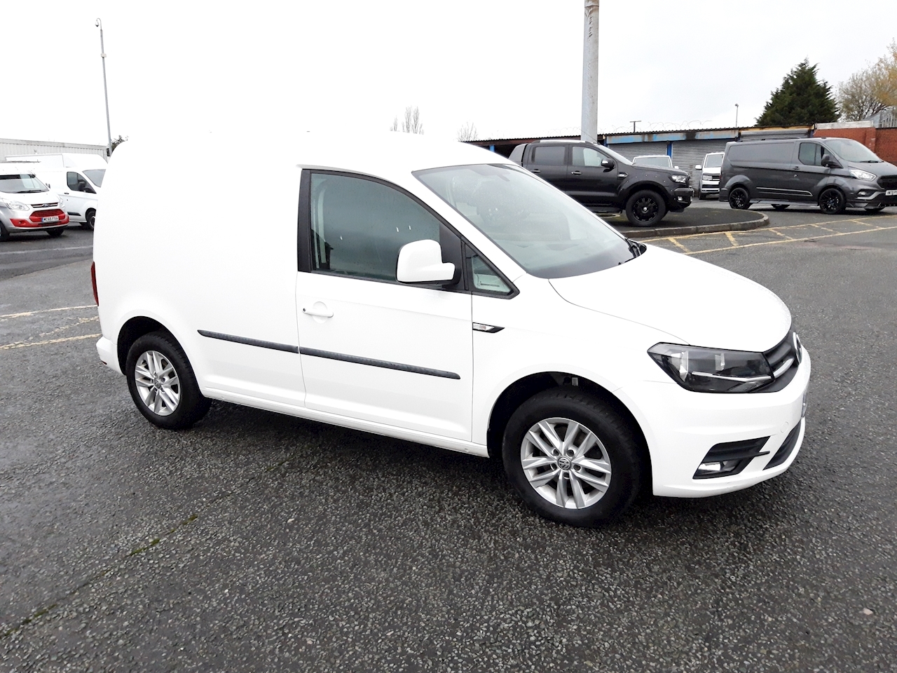 volkswagen caddy highline for sale