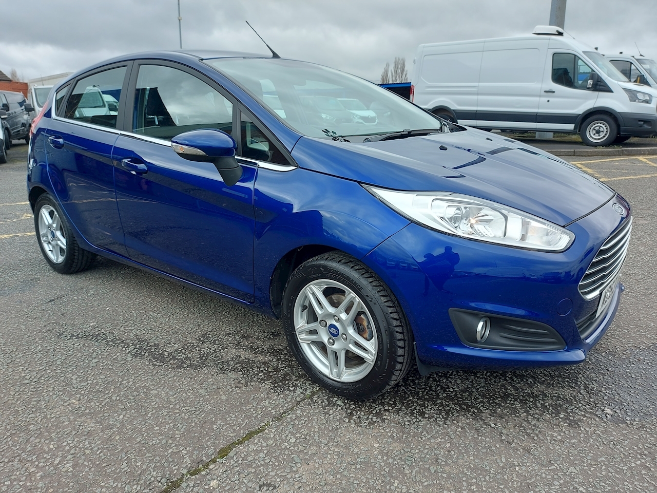 Used 2013 Ford Fiesta 1.25 Zetec Euro 5 5dr For Sale in Greater ...