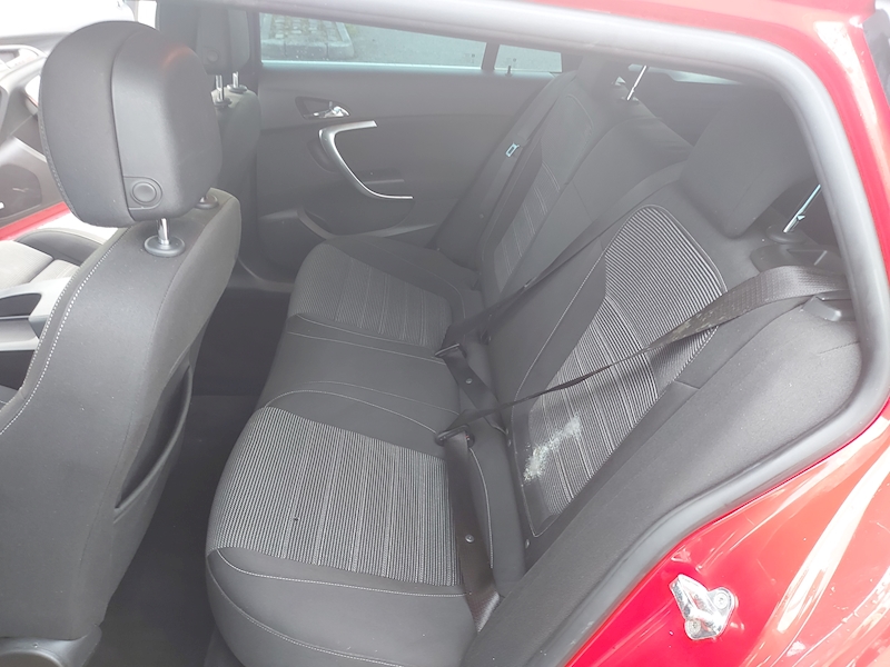 Vauxhall 2.0 CDTi ecoFLEX SRi VX Line Nav Sports Tourer 5dr Diesel Manual Euro 5 (s/s) (163 ps)