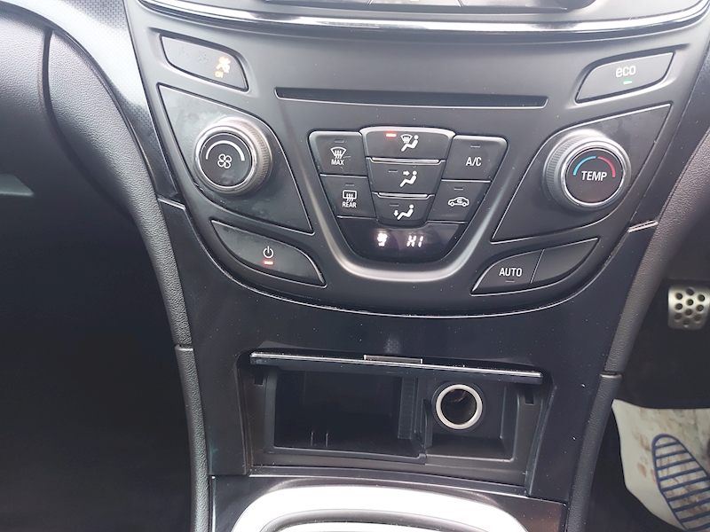 Vauxhall 2.0 CDTi ecoFLEX SRi VX Line Nav Sports Tourer 5dr Diesel Manual Euro 5 (s/s) (163 ps)