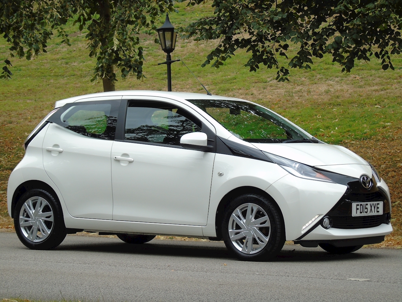 Used 2015 Toyota Aygo Vvt-I X-Pression X-Shift For Sale (U49819 ...