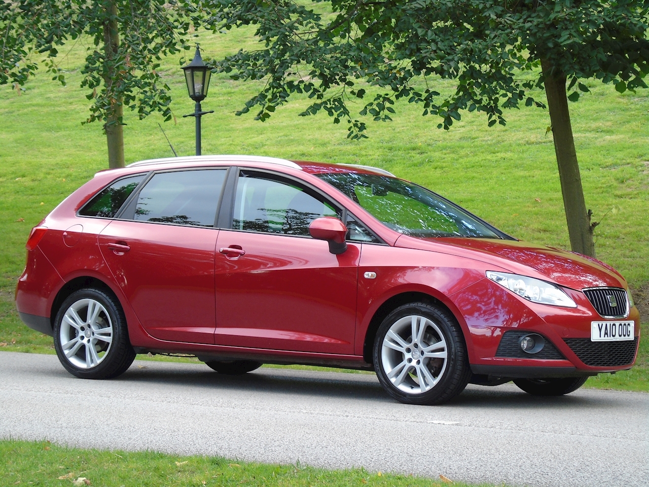 Seat Se Estate 1.4 Manual Petrol Vehicle Details Hollins Hill Cars