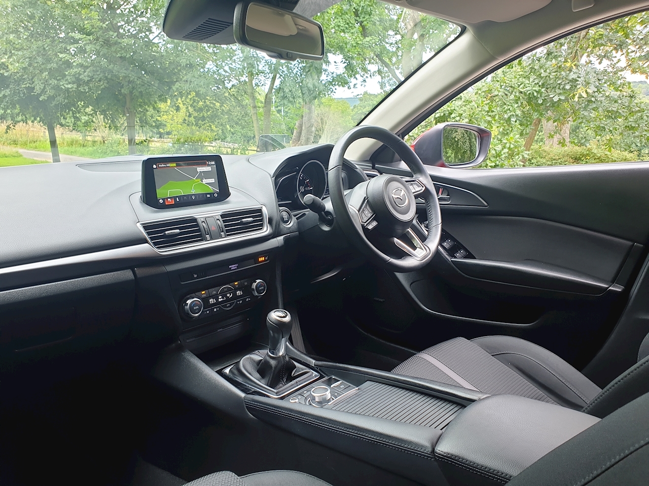 Mazda 3 Sport Nav Hatchback 2.0 Manual Petrol