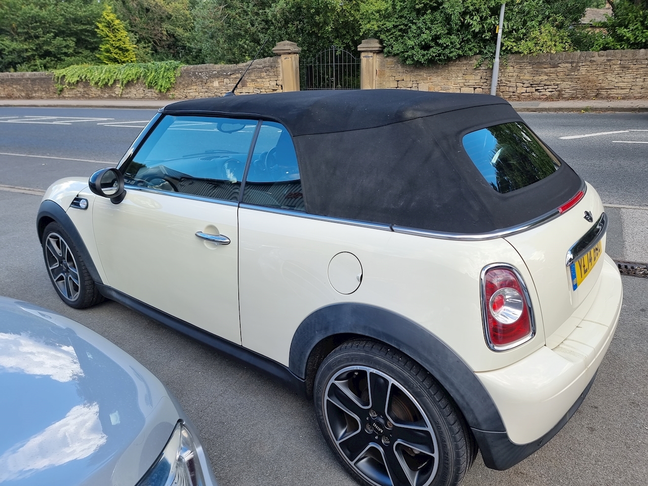 Used 2014 MINI Convertible Cooper D For Sale (U51963) Hollins Hill