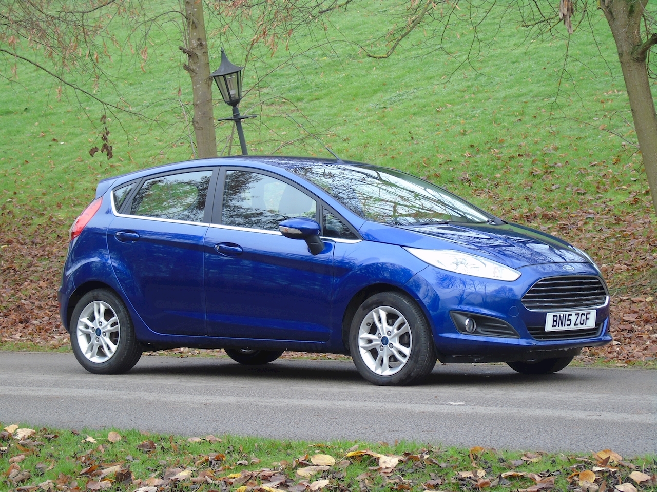 Used 2015 Ford Fiesta Zetec For Sale (U52083) | Hollins Hill Car Sales