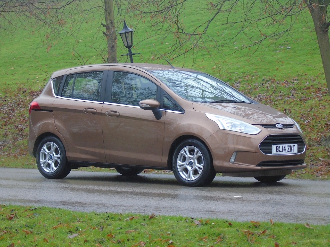 Used 2014 Ford B-Max Zetec For Sale (U52093) | Hollins Hill Car Sales