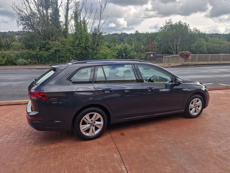 Volkswagen 2.0 TDI Life Estate 5dr Diesel Manual Euro 6 (s/s) (115 ps)