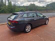 Volkswagen Golf TDI Life 