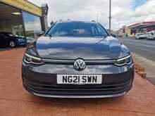 Volkswagen Golf TDI Life 