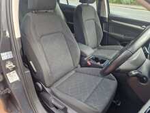 Volkswagen Golf TDI Life 