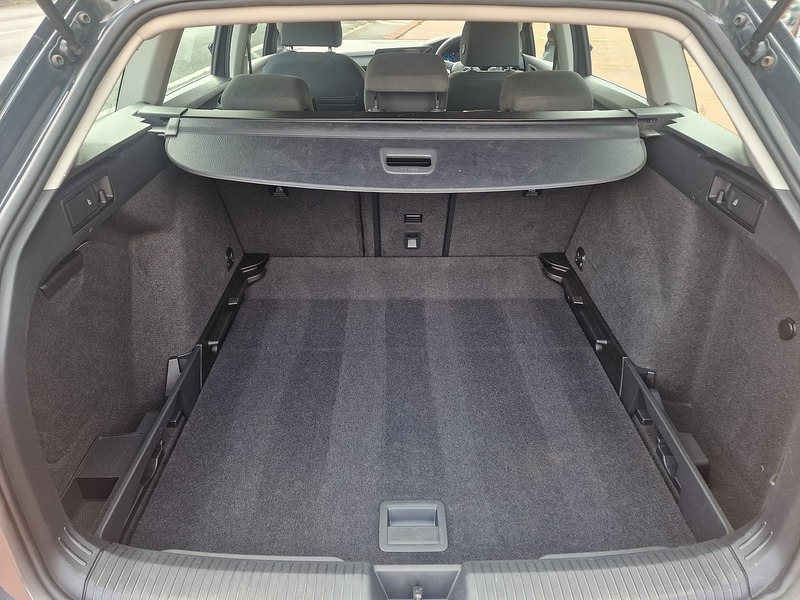 Volkswagen 2.0 TDI Life Estate 5dr Diesel Manual Euro 6 (s/s) (115 ps)