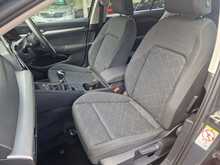 Volkswagen Golf TDI Life 