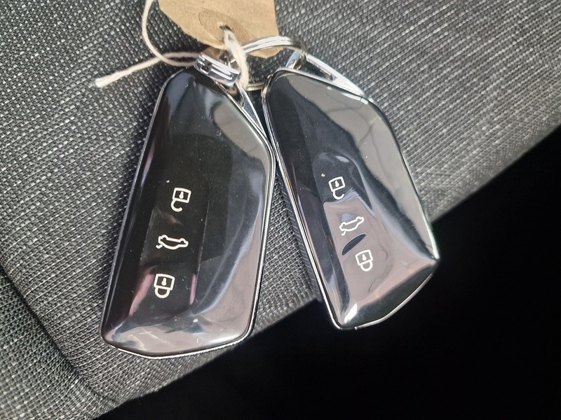 Volkswagen 2.0 TDI Life Estate 5dr Diesel Manual Euro 6 (s/s) (115 ps)