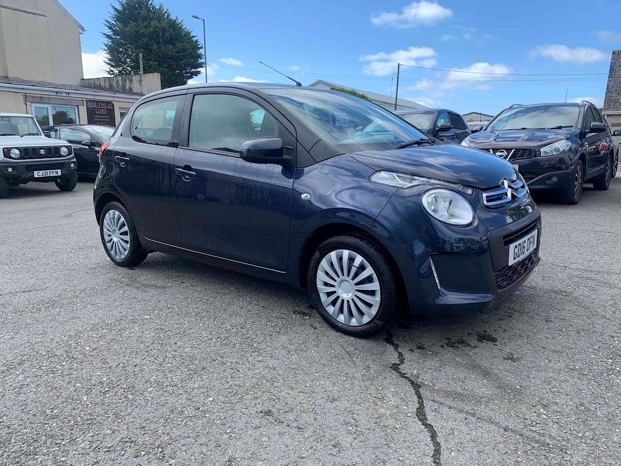 Citroen 1.0 VTi Feel Hatchback 5dr Petrol Manual (68 bhp) Vehicle Details Neil Finlay Cars