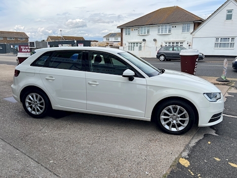 1.6 TDI SE Sportback 5dr Diesel Manual (99 g/km, 104 bhp)