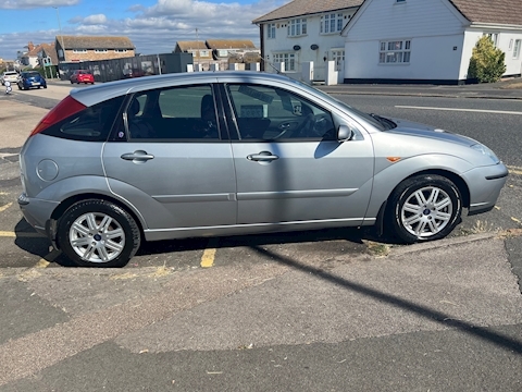 1.6i 16v Ghia Hatchback 5dr Petrol Automatic (188 g/km, 99 bhp)