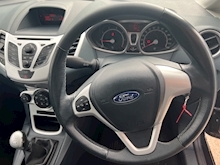 Ford Fiesta - Thumb 10