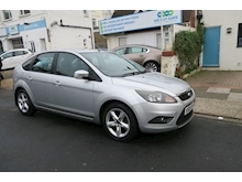 Ford Focus Zetec - Thumb 8