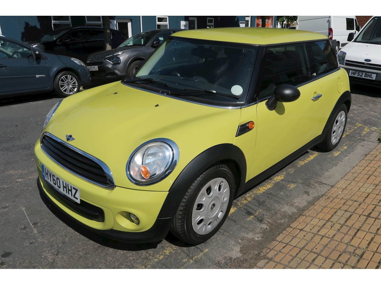 Used MINI Hatch First | We Buy Cars Sussex - Hove