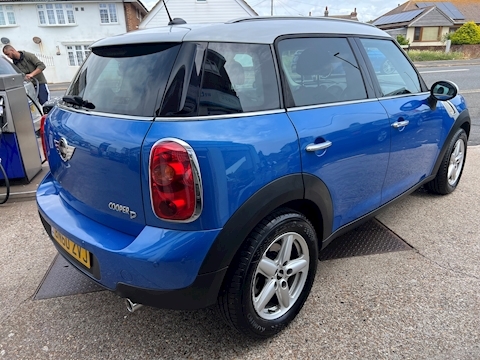 1.6 Cooper D SUV 5dr Diesel Manual Euro 5 (s/s) (112 ps)