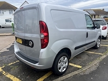 Vauxhall Combo CDTi 2000 Sportive - Thumb 2