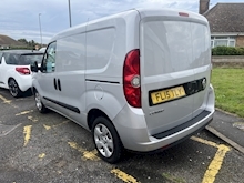 Vauxhall Combo CDTi 2000 Sportive - Thumb 4