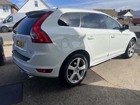 2.4 D5 R-Design Lux Nav SUV 5dr Diesel Geartronic AWD Euro 5 (215 ps)
