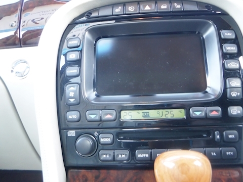 Xj V6 Sovereign Lwb Saloon 2.7 Automatic Diesel