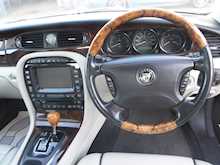 Jaguar/Daimler Xj V6 Sovereign Lwb